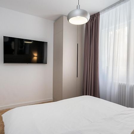 Majestic Downtown Apartment Bucureşti Ngoại thất bức ảnh