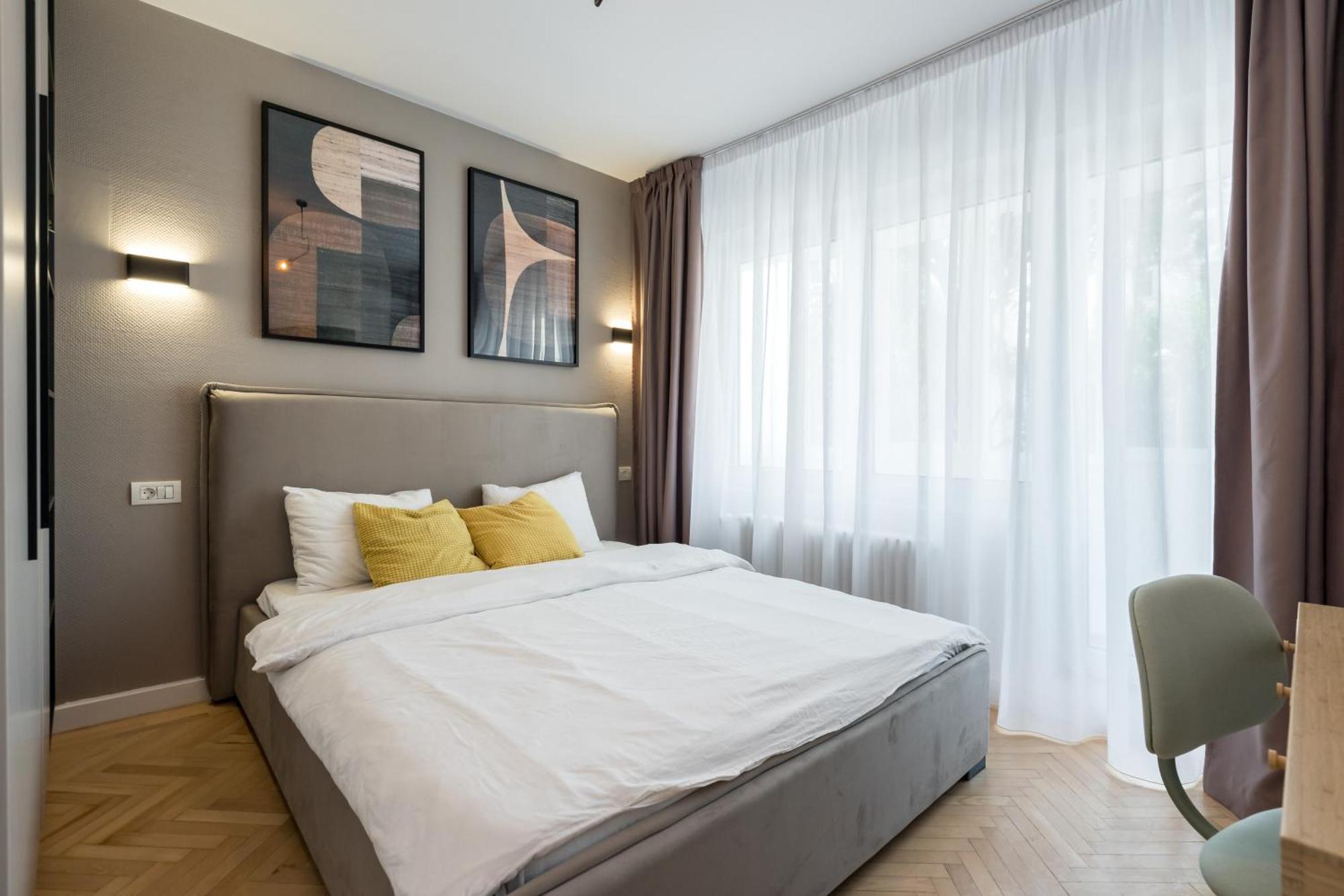 Majestic Downtown Apartment Bucureşti Ngoại thất bức ảnh